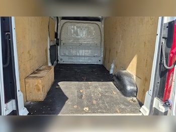 Used Maxus Deliver 9 2023 for sale - 79501033: Photo