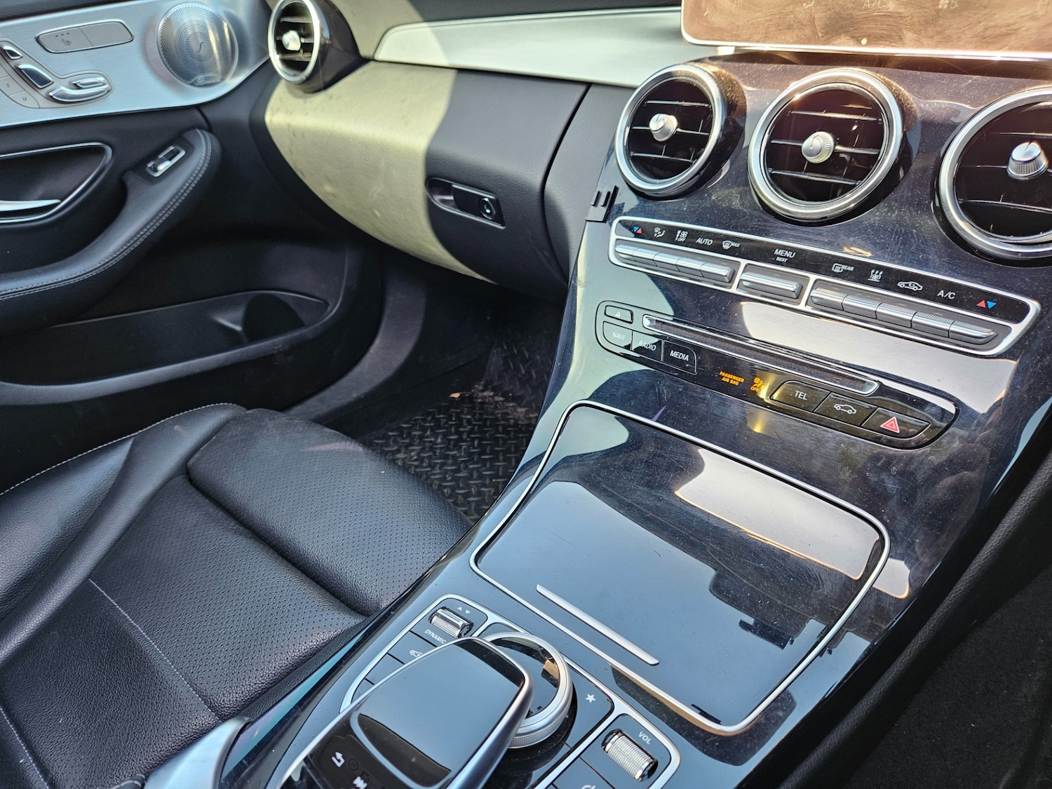 Used Mercedes-Benz C Class 2016 for sale - 77747324: Photo 26