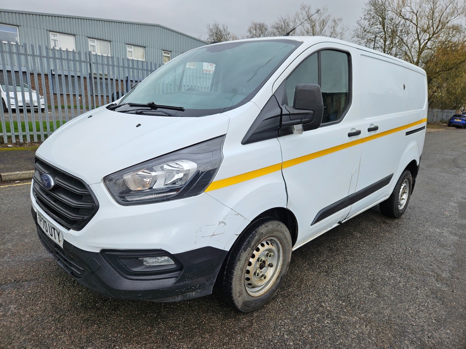 Used Ford Transit Custom 2020 for sale - 77845607: Photo 4