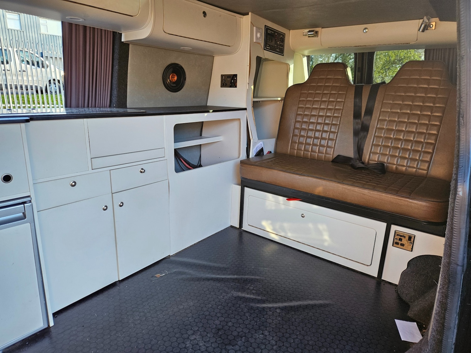 Used Volkswagen Transporter 2015 for sale - 76694084: Photo 6