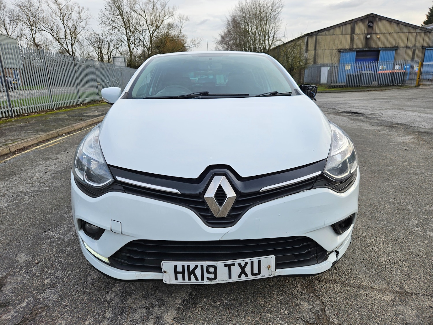 Used Renault Clio 2019 for sale - 77591647: Photo 3