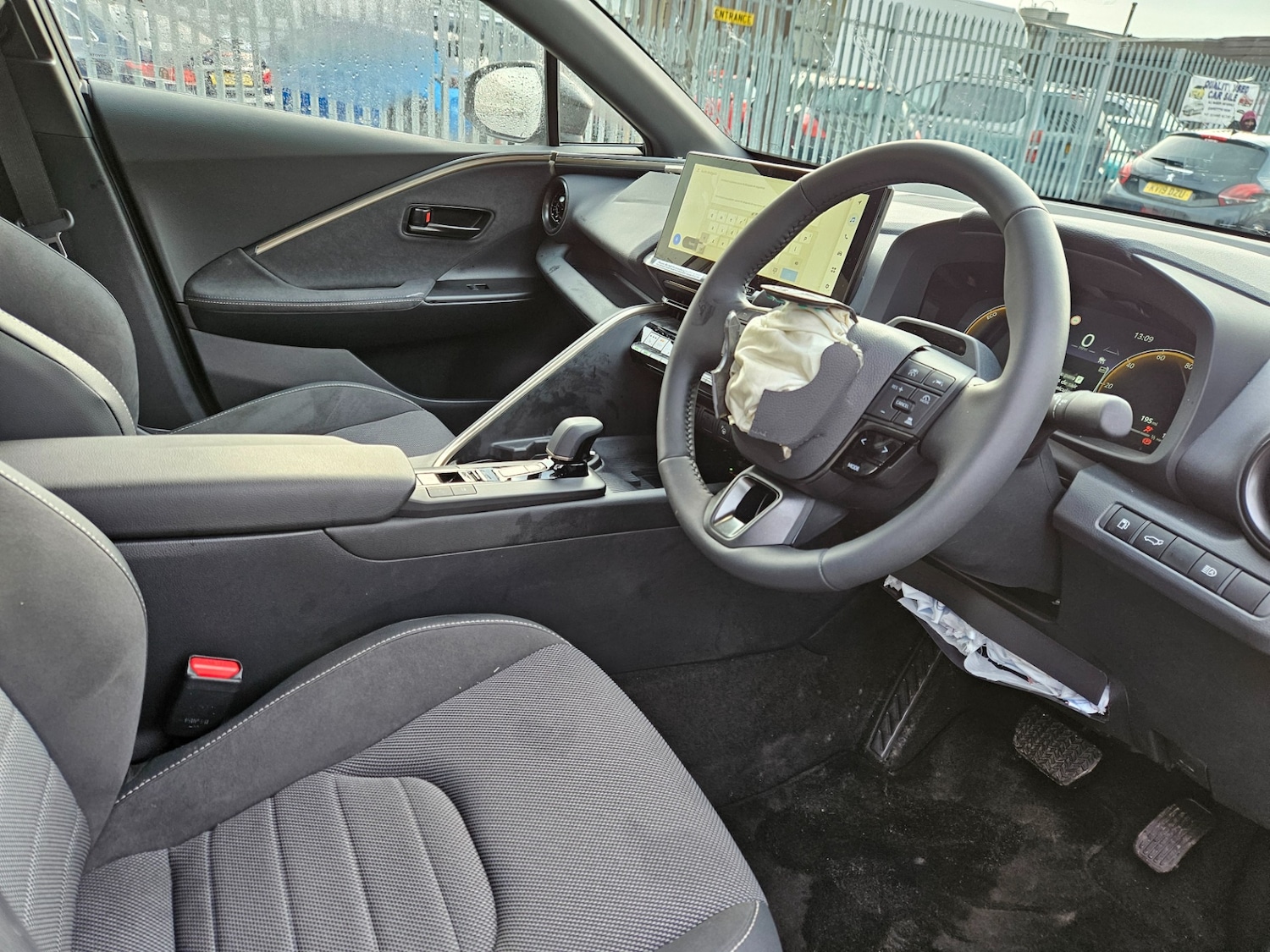 Used Toyota C-HR 2025 for sale - 77196432: Photo 5