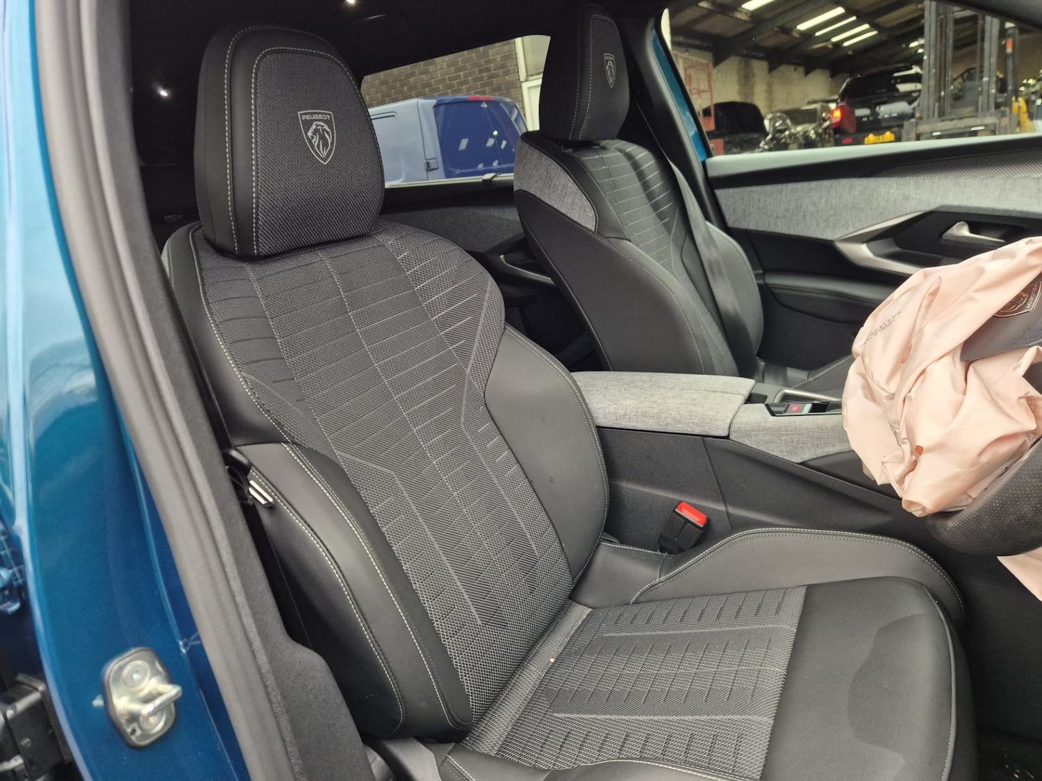 Used Peugeot 5008 2025 for sale - 76748278: Photo 17