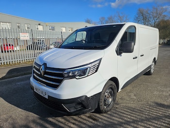 Used Renault Trafic 2023 for sale - 77845522: Photo