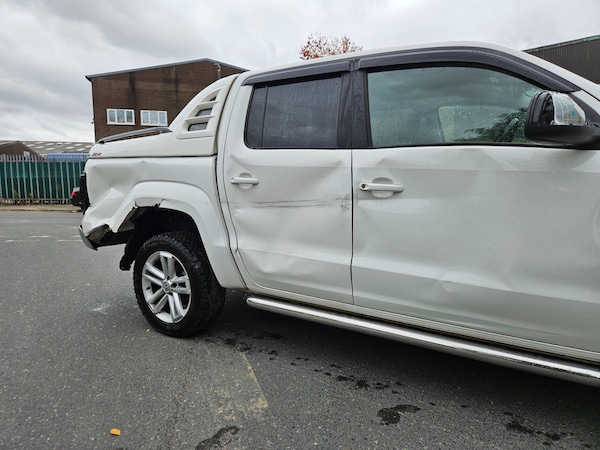 Used Volkswagen Amarok 2018 for sale - 76207529: Photo 17