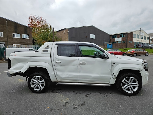 Used Volkswagen Amarok 2018 for sale - 76207529: Photo 6