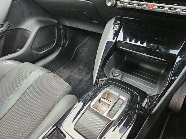 Used Peugeot 208 2023 for sale - 76265201: Photo 18