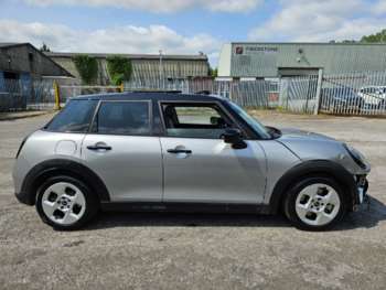 Used MINI Cooper 2024 for sale - 74913114: Photo