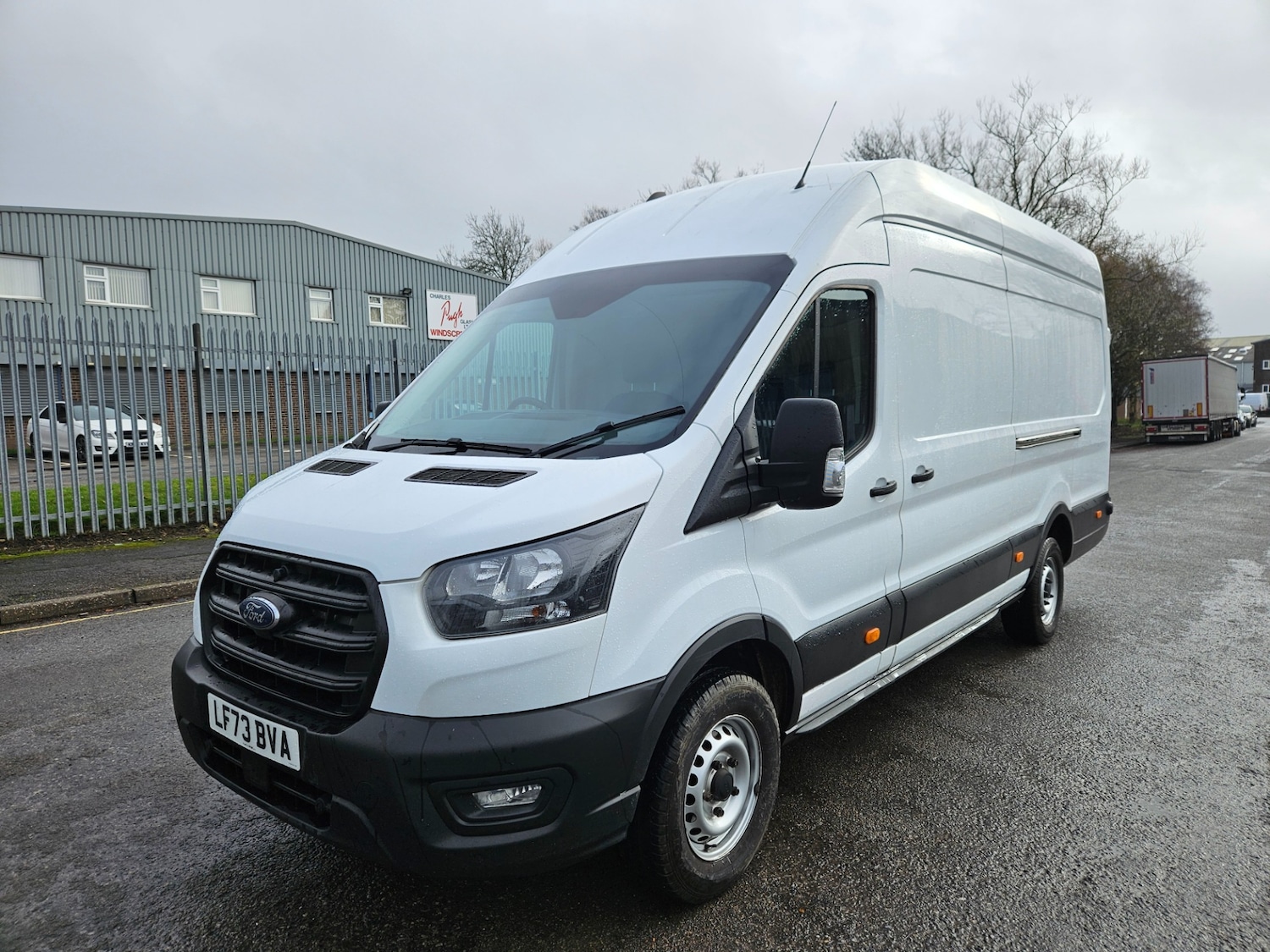 Used Ford Transit 2024 for sale - 77516508: Photo 2