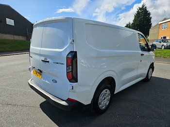 Used Ford Transit Custom 2024 for sale - 75933141: Photo