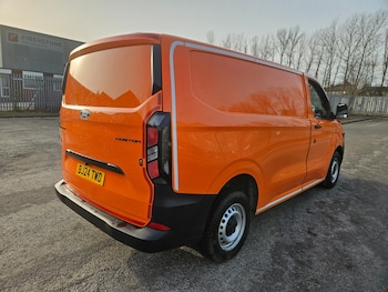 Used Ford Transit Custom 2024 for sale - 77763042: Photo