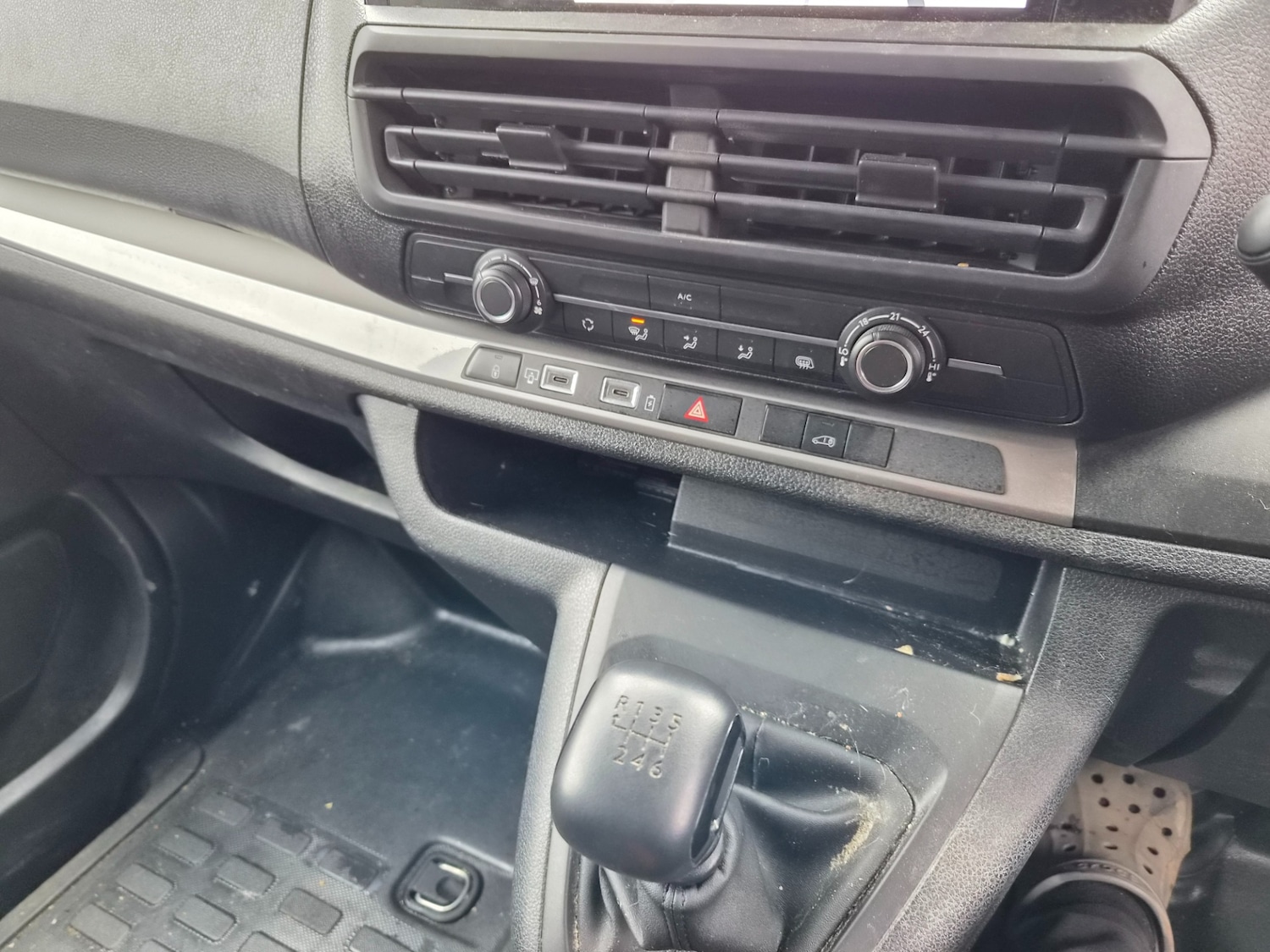 Used Vauxhall Vivaro 2024 for sale - 78094559: Photo 23