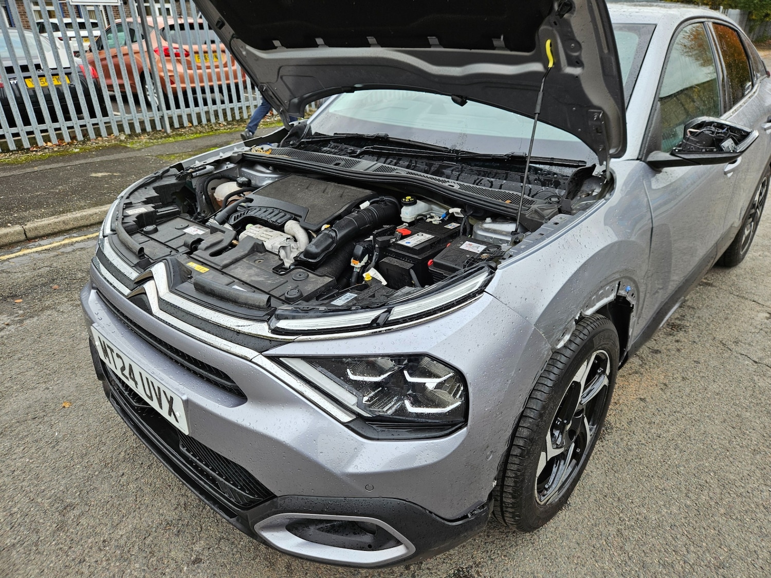 Used Citroen C4 2024 for sale - 76451838: Photo 17