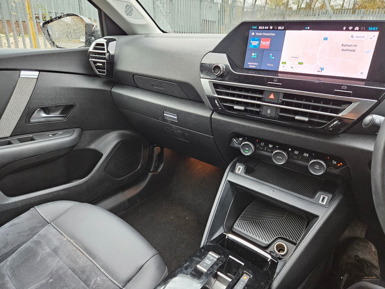 Used Citroen C4 2024 for sale - 76451838: Photo 24