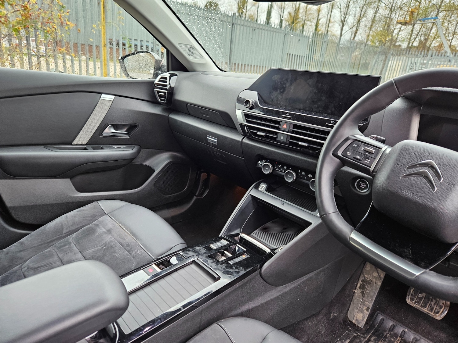 Used Citroen C4 2024 for sale - 76451838: Photo 8