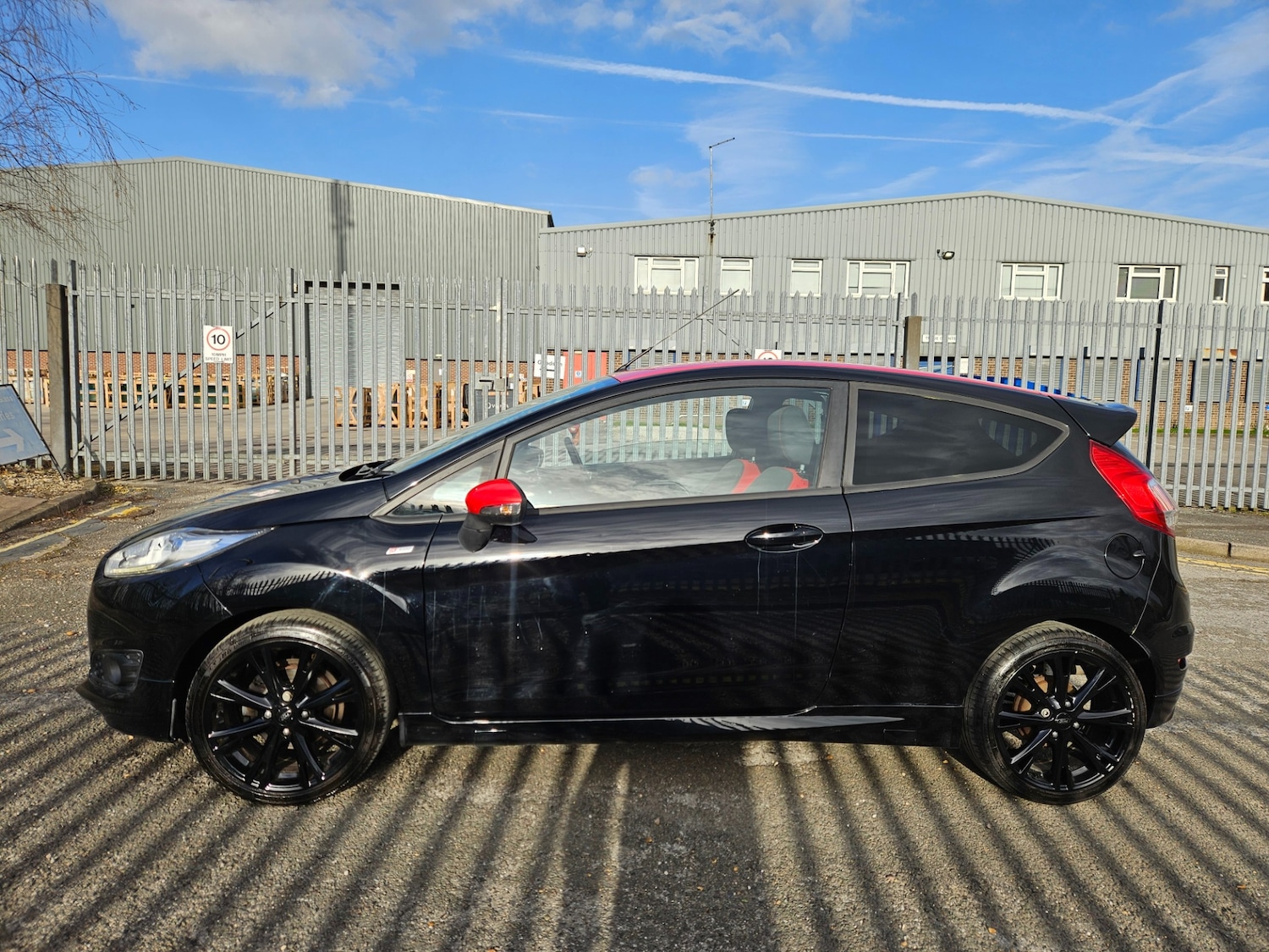 Used Ford Fiesta 2017 for sale - 78042348: Photo 10