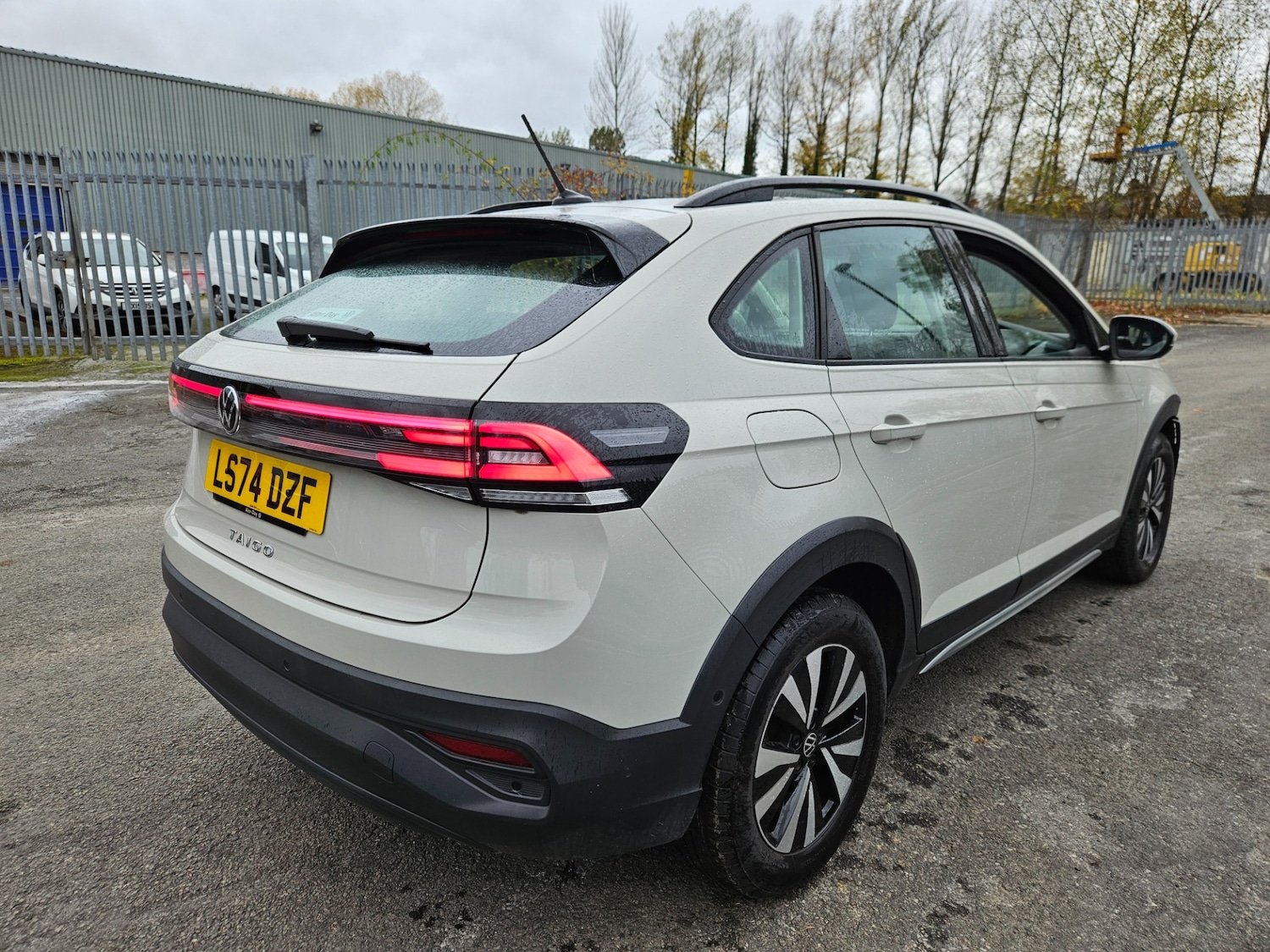 Used Volkswagen Taigo 2024 for sale - 76452021: Photo 1