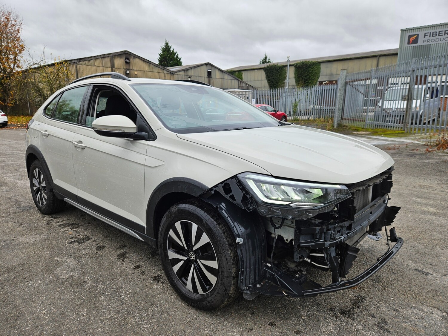 Used Volkswagen Taigo 2024 for sale - 76452021: Photo 3