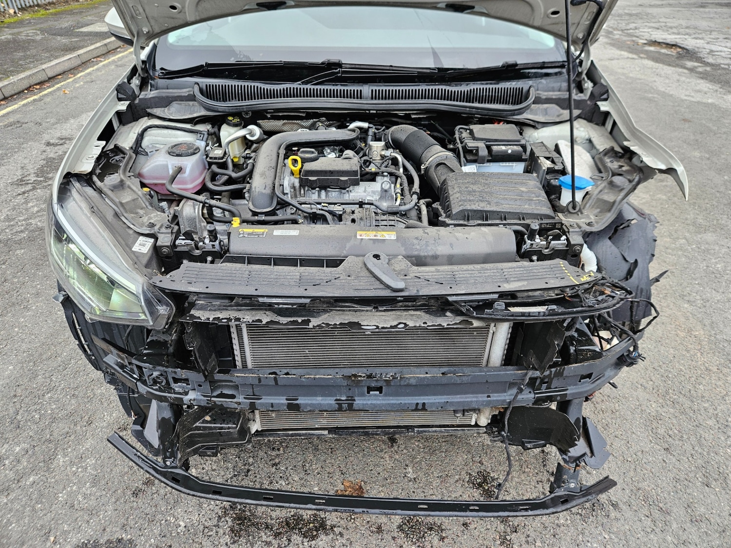 Used Volkswagen Taigo 2024 for sale - 76452021: Photo 8