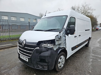 Used Renault Master 2024 for sale - 77603478: Photo
