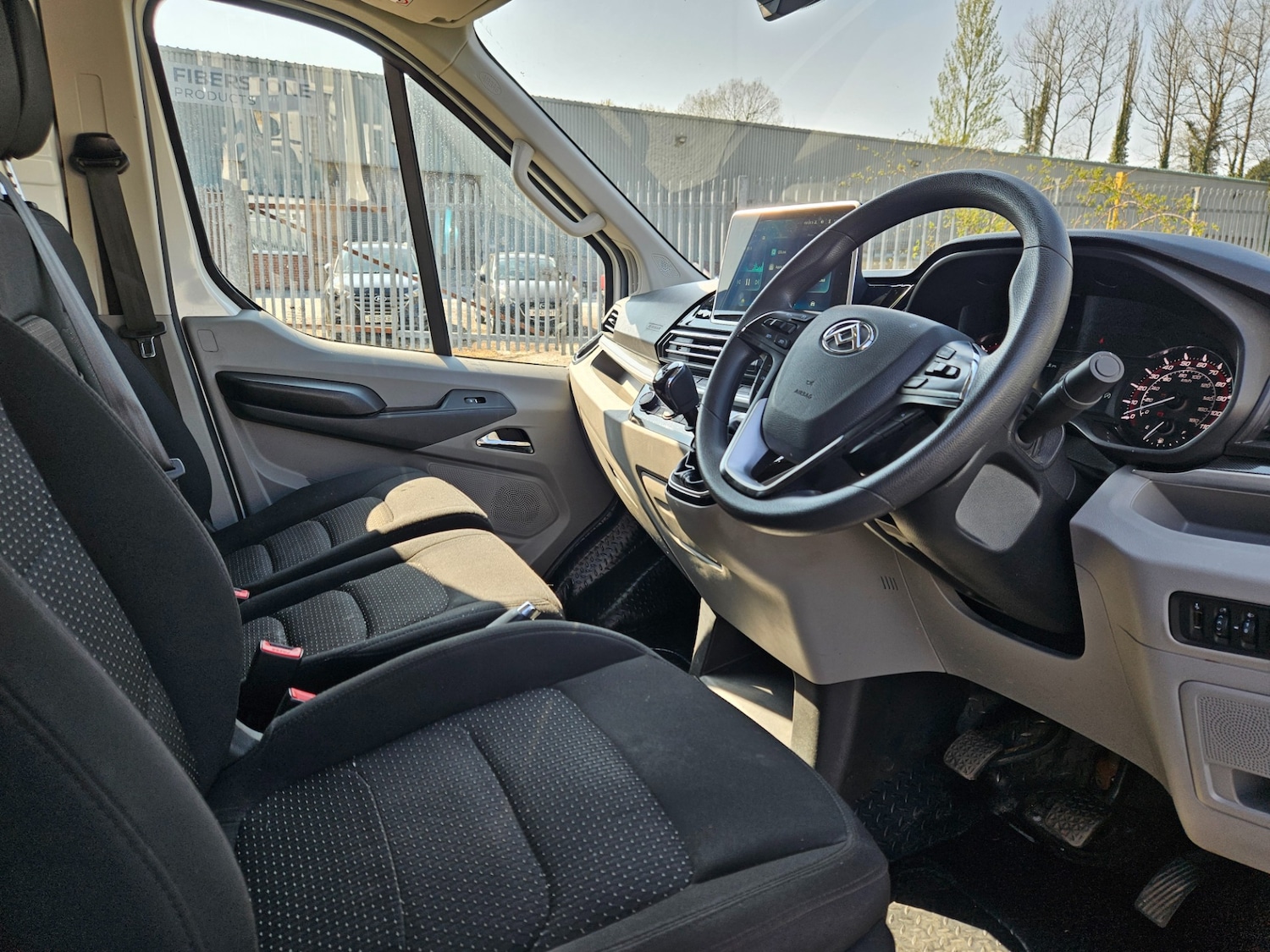 Used Maxus Deliver 9 2024 for sale - 74377604: Photo 2