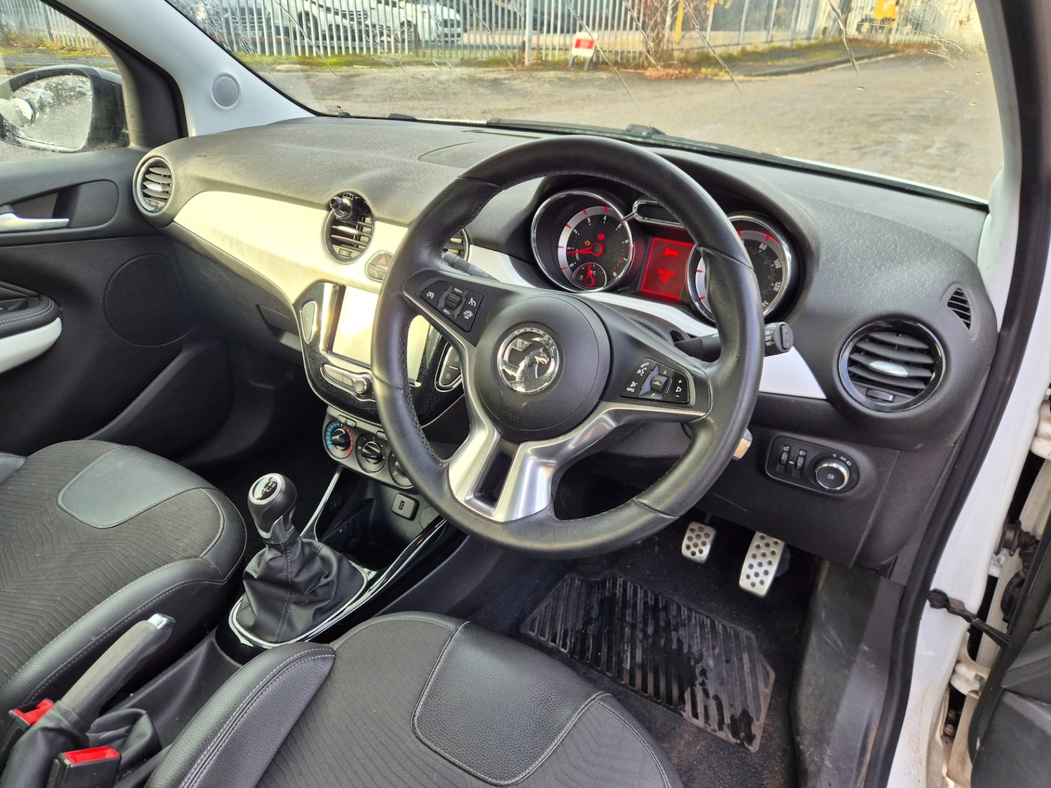 Used Vauxhall ADAM 2018 for sale - 76859921: Photo 11