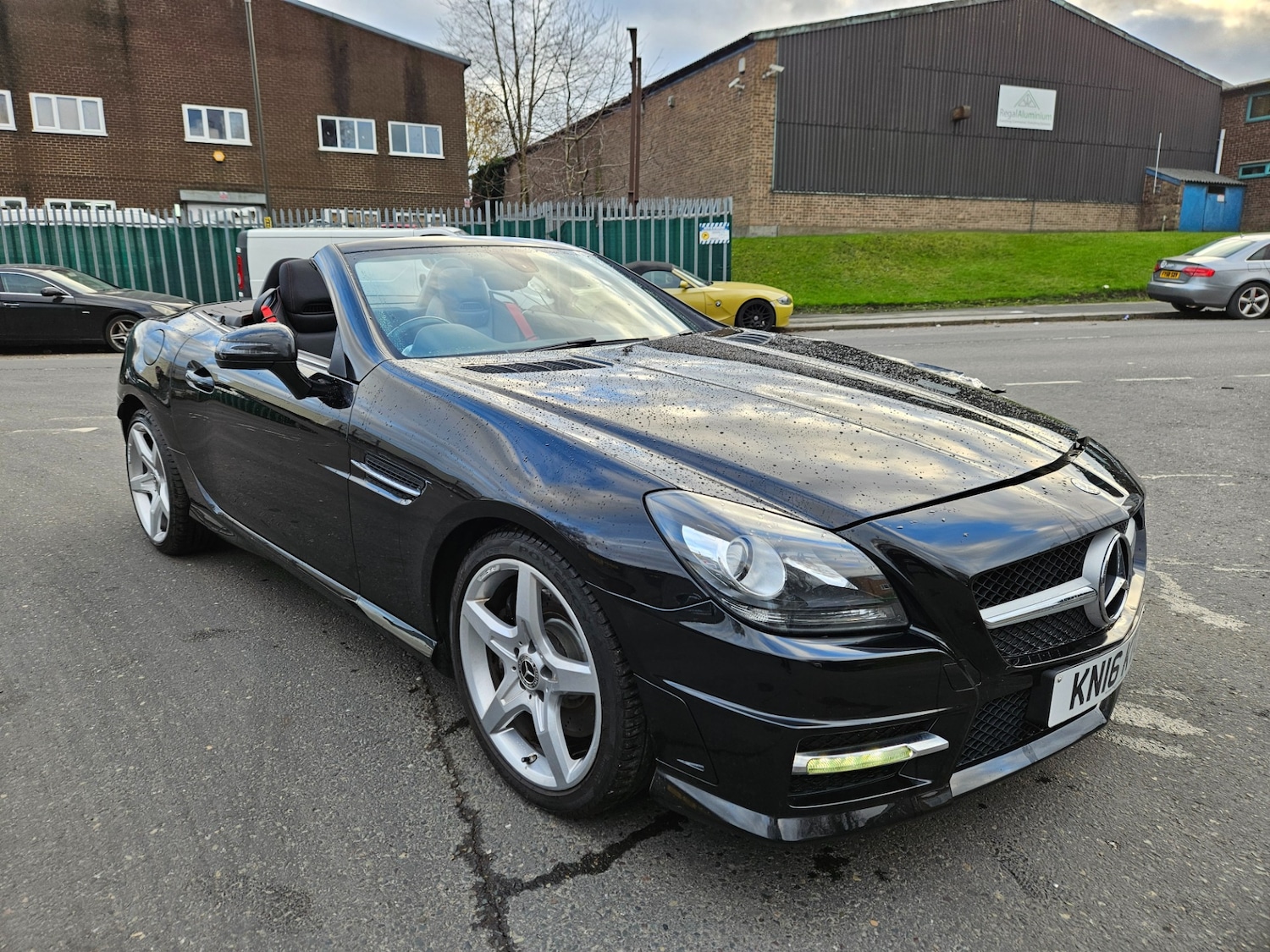 Used Mercedes-Benz SLK 2016 for sale - 76921549: Photo 1