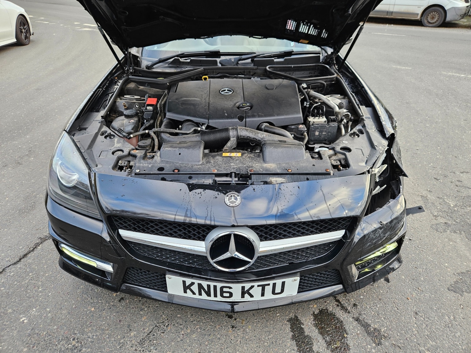 Used Mercedes-Benz SLK 2016 for sale - 76921549: Photo 10