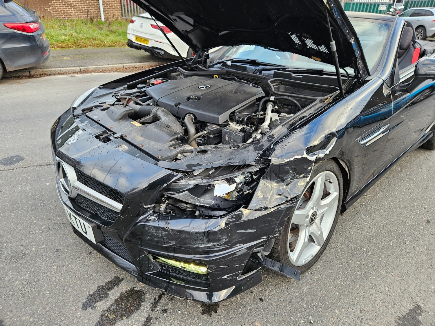 Used Mercedes-Benz SLK 2016 for sale - 76921549: Photo 11