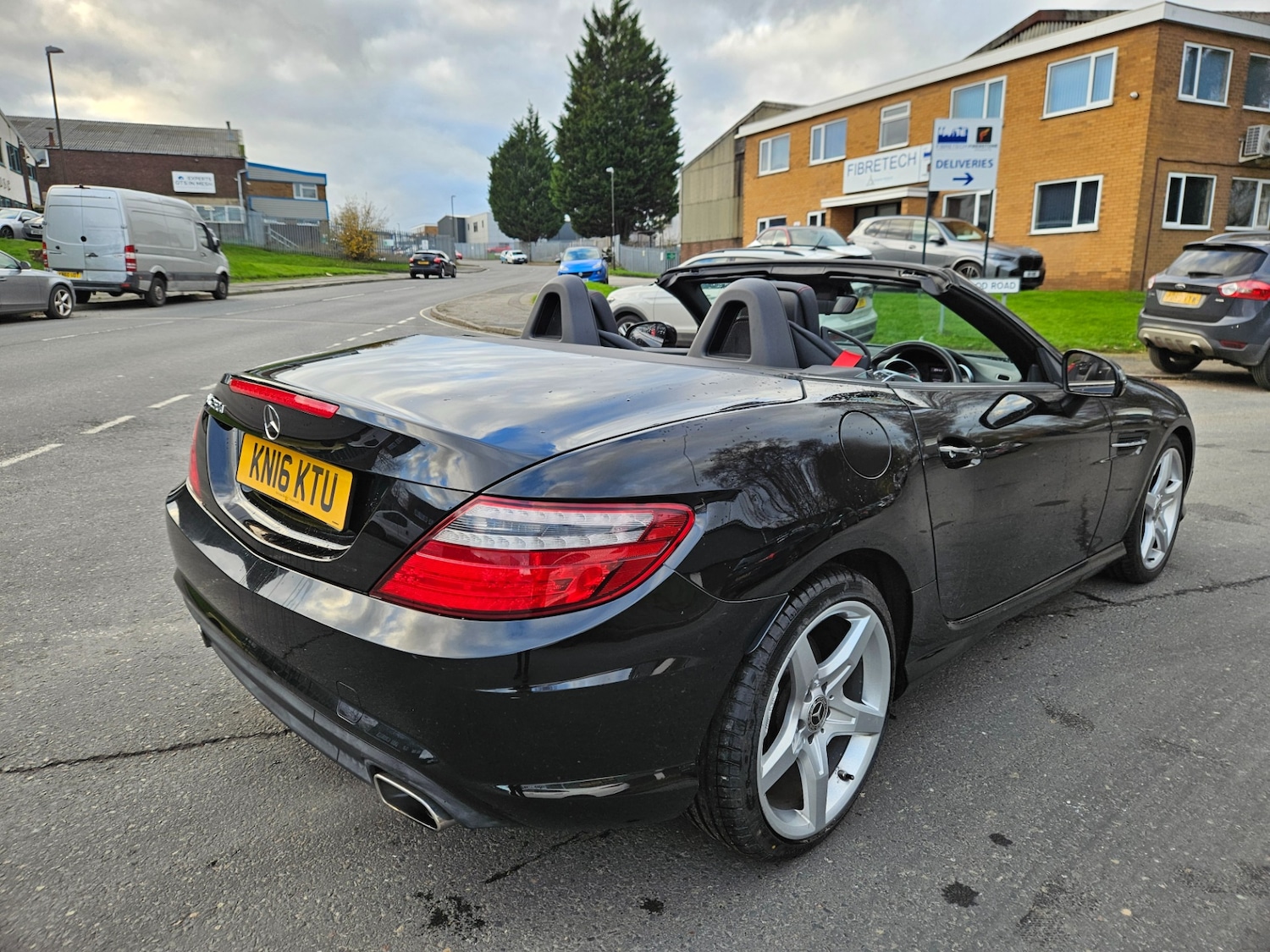 Used Mercedes-Benz SLK 2016 for sale - 76921549: Photo 15