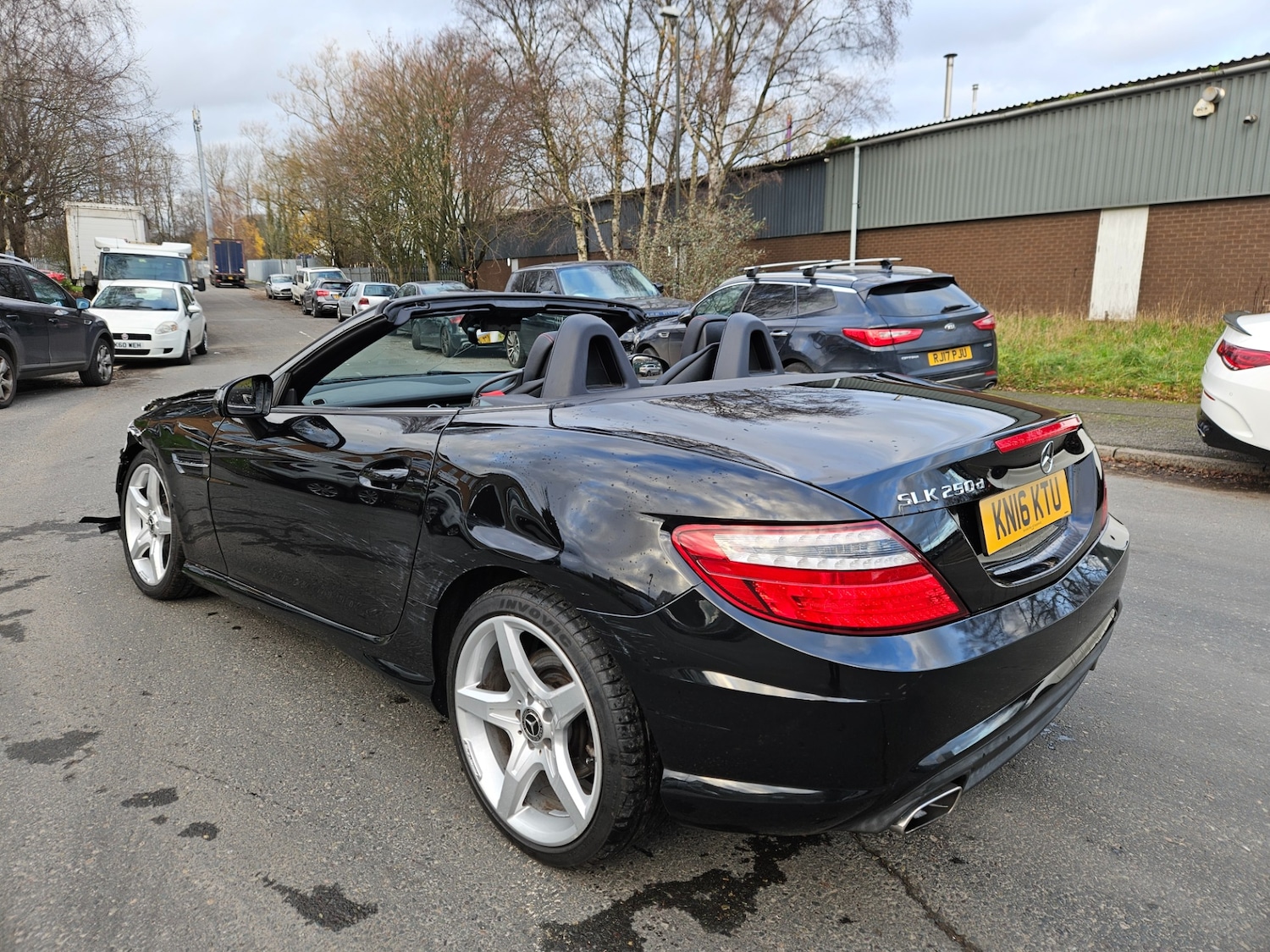 Used Mercedes-Benz SLK 2016 for sale - 76921549: Photo 5