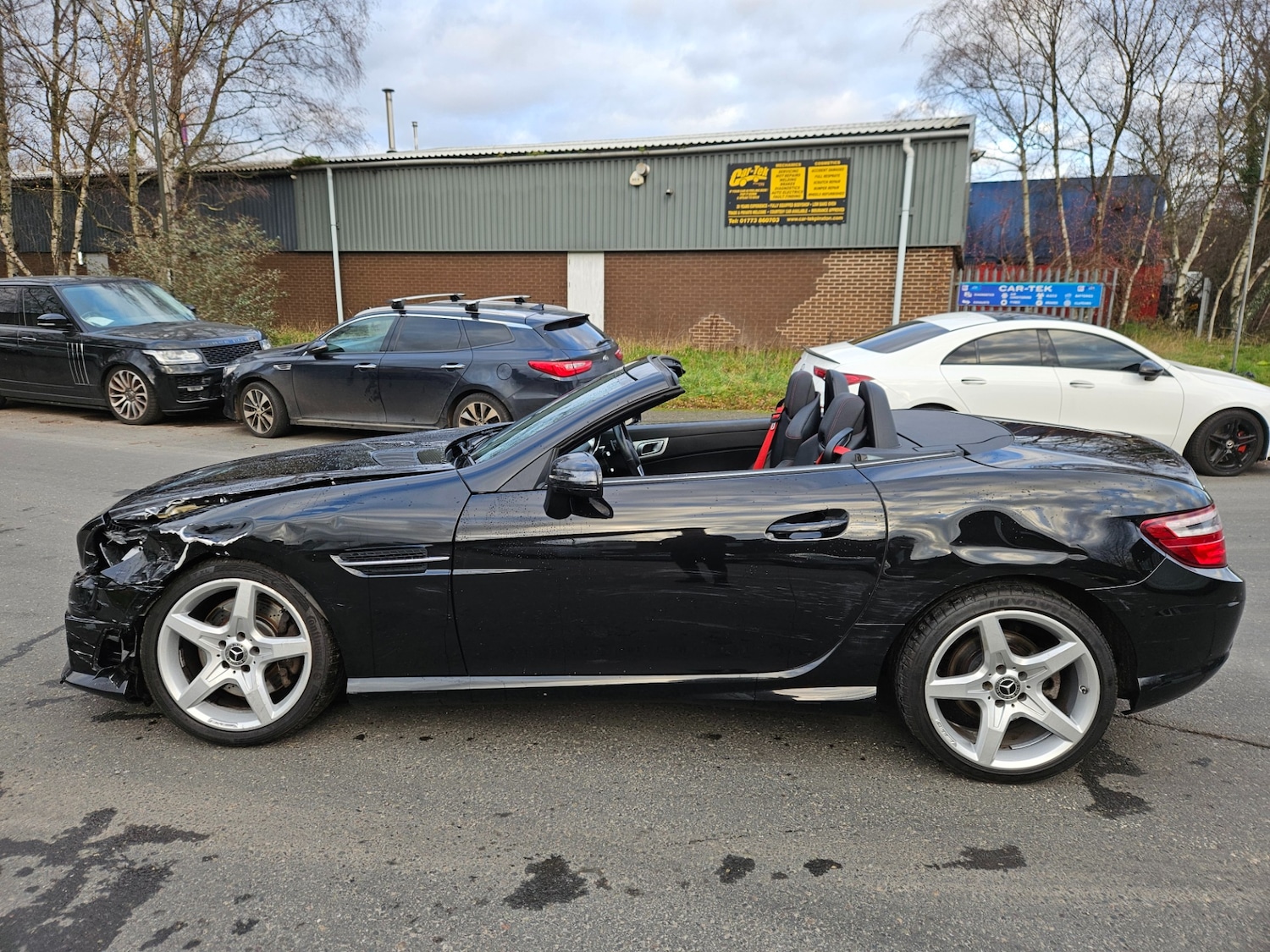 Used Mercedes-Benz SLK 2016 for sale - 76921549: Photo 7