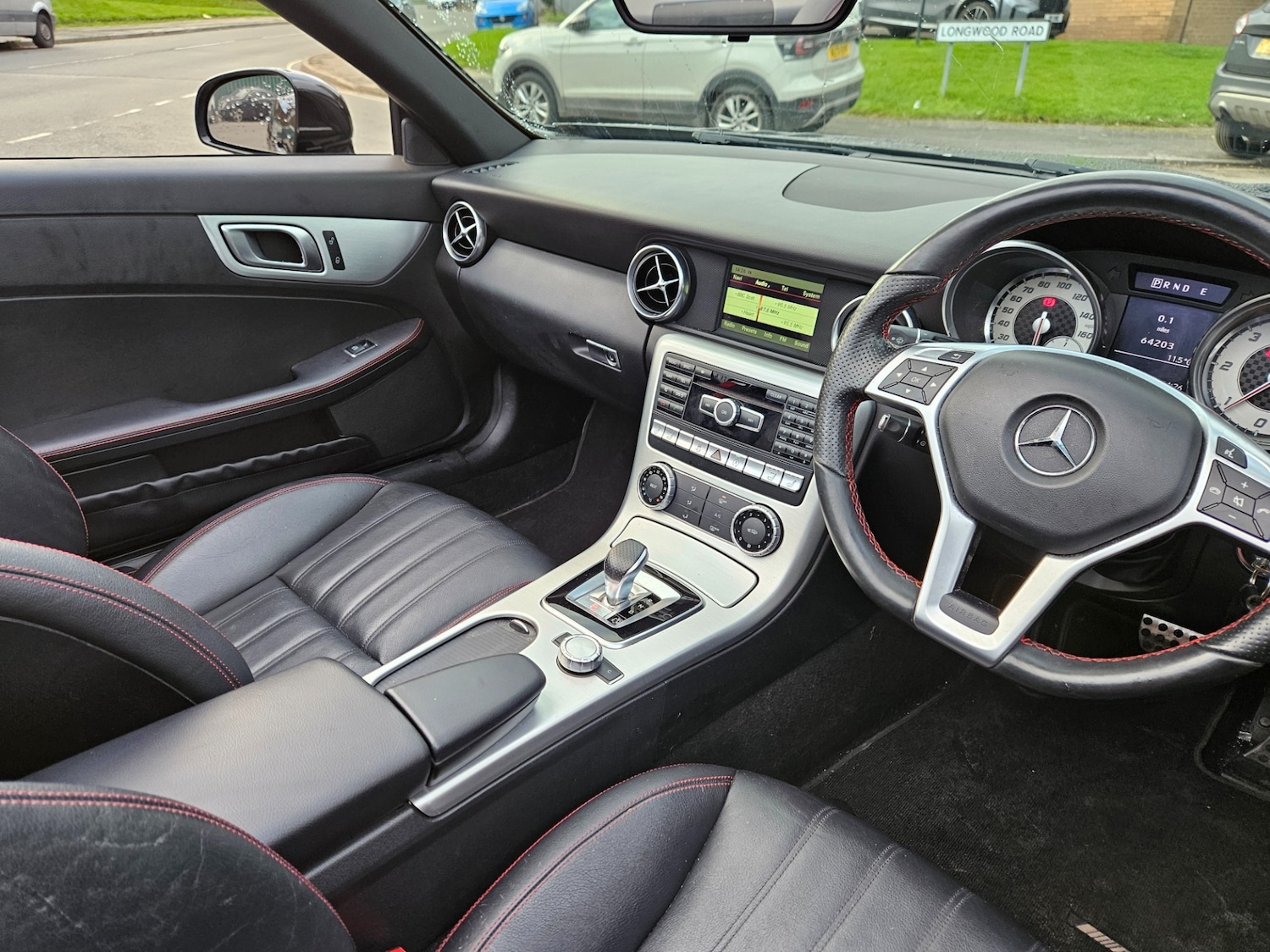 Used Mercedes-Benz SLK 2016 for sale - 76921549: Photo 8