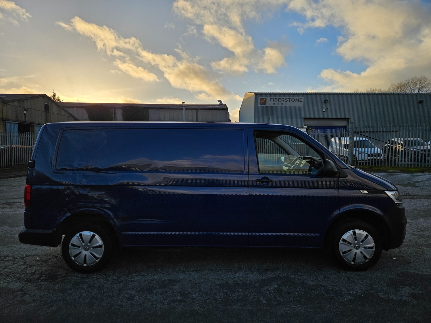 Used Volkswagen Transporter 2023 for sale - 76895031: Photo 11