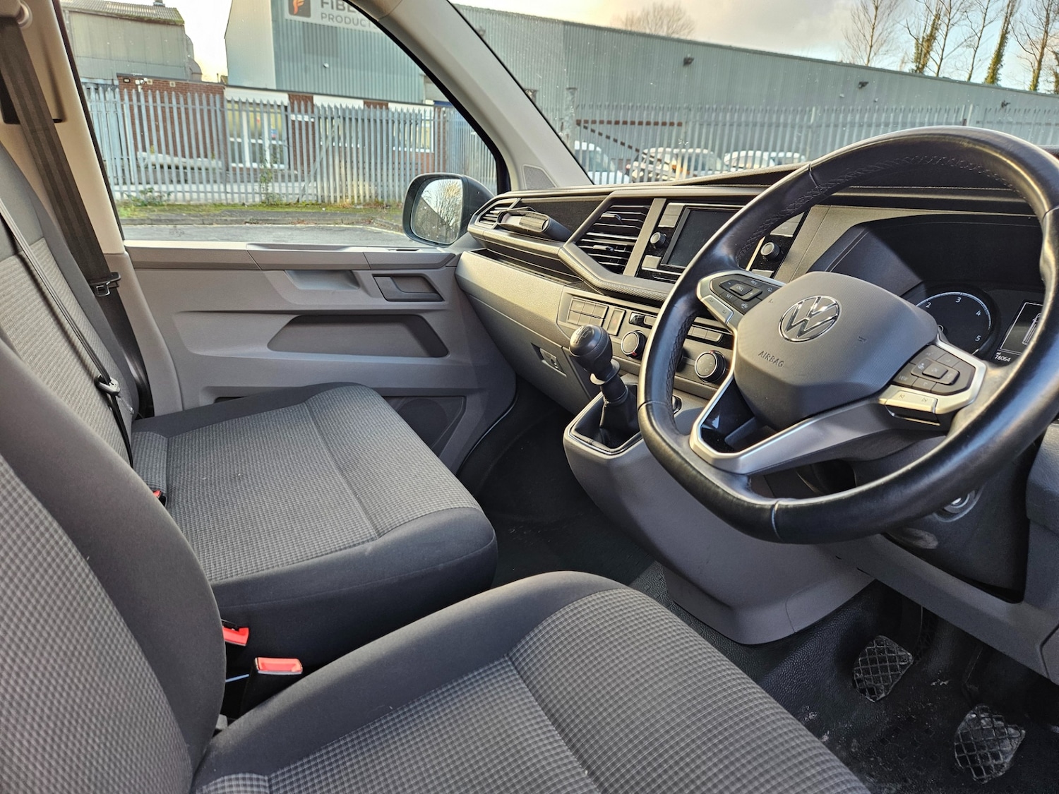 Used Volkswagen Transporter 2023 for sale - 76895031: Photo 6