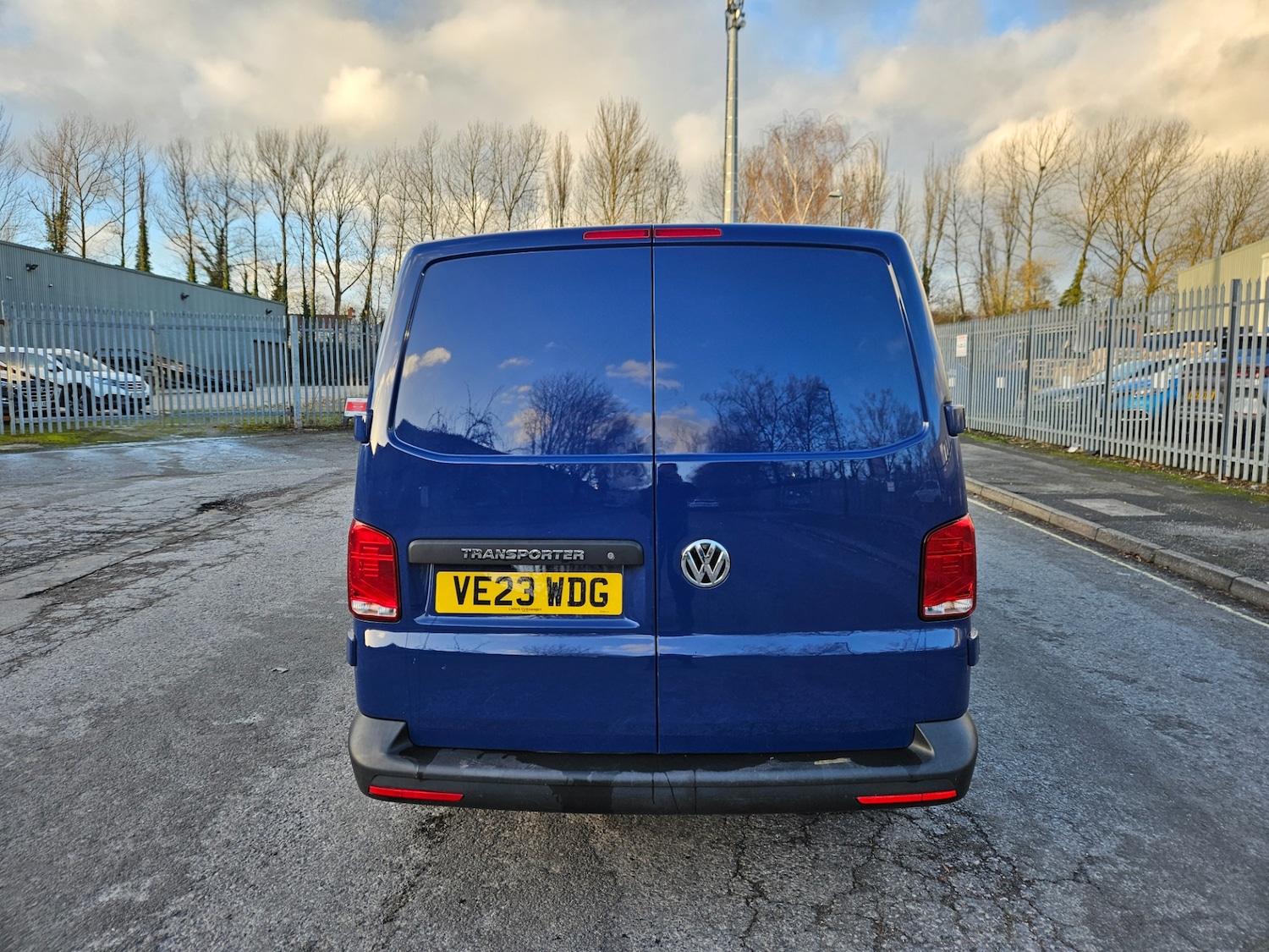 Used Volkswagen Transporter 2023 for sale - 76895031: Photo 9