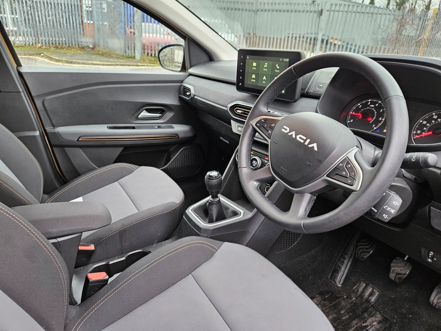 Used Dacia Sandero Stepway 2025 for sale - 77531936: Photo 4