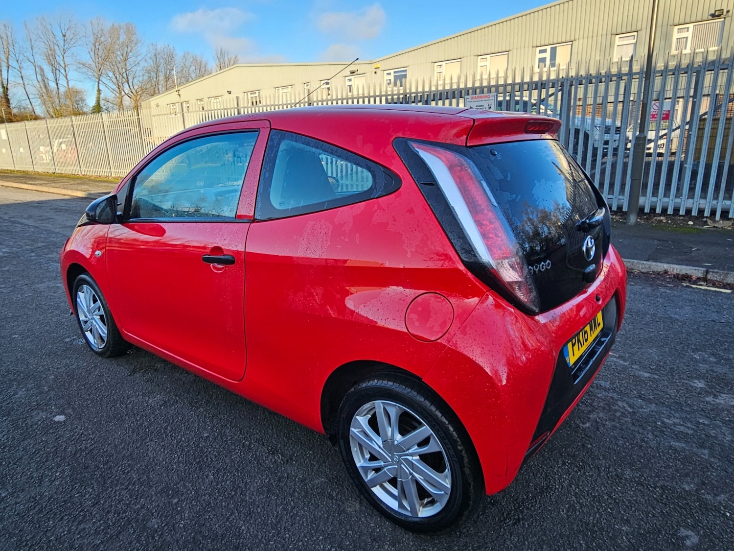 Used Toyota AYGO 2016 for sale - 76794713: Photo 3