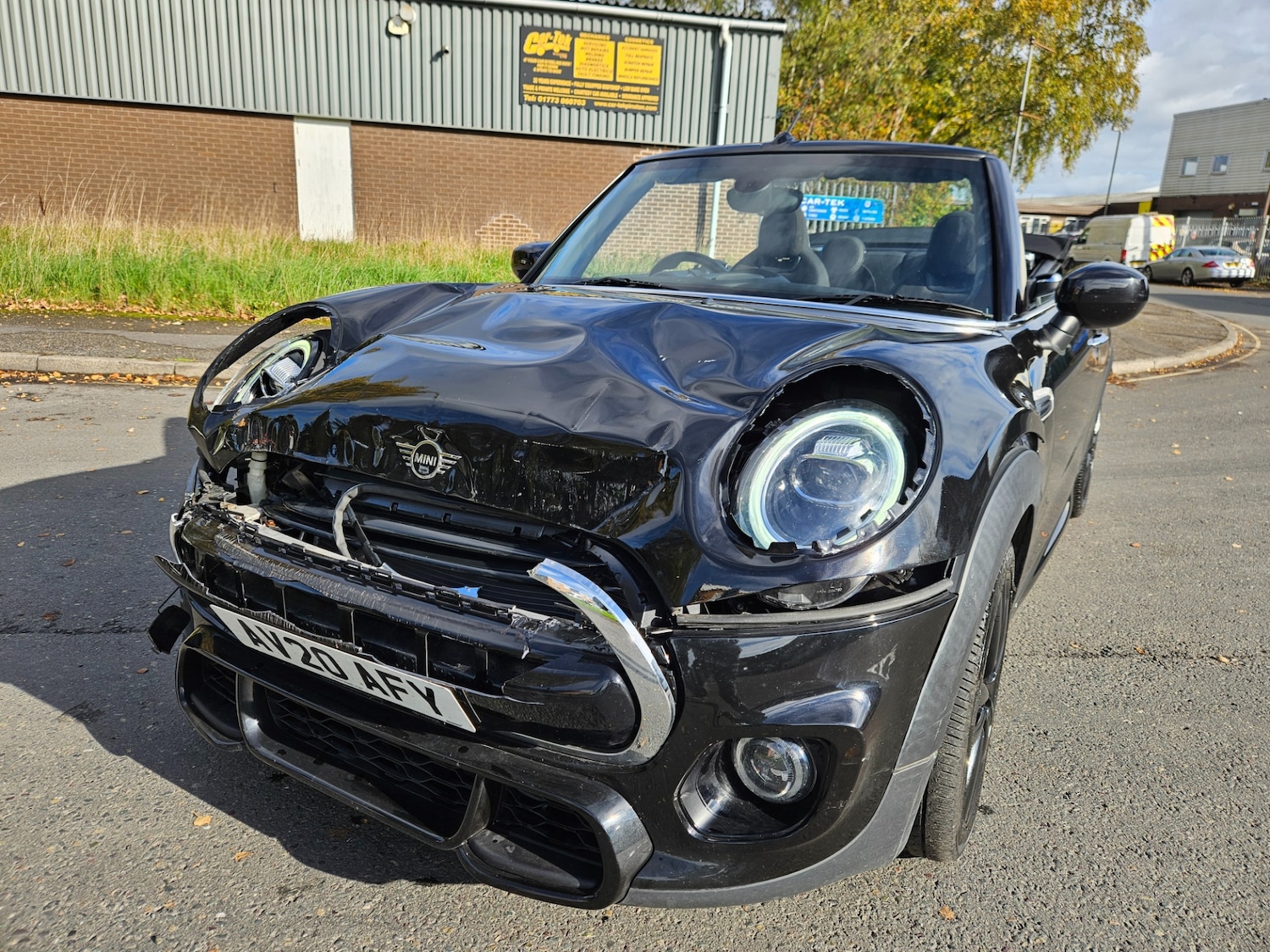 Used MINI Convertible 2020 for sale - 76353703: Photo 19