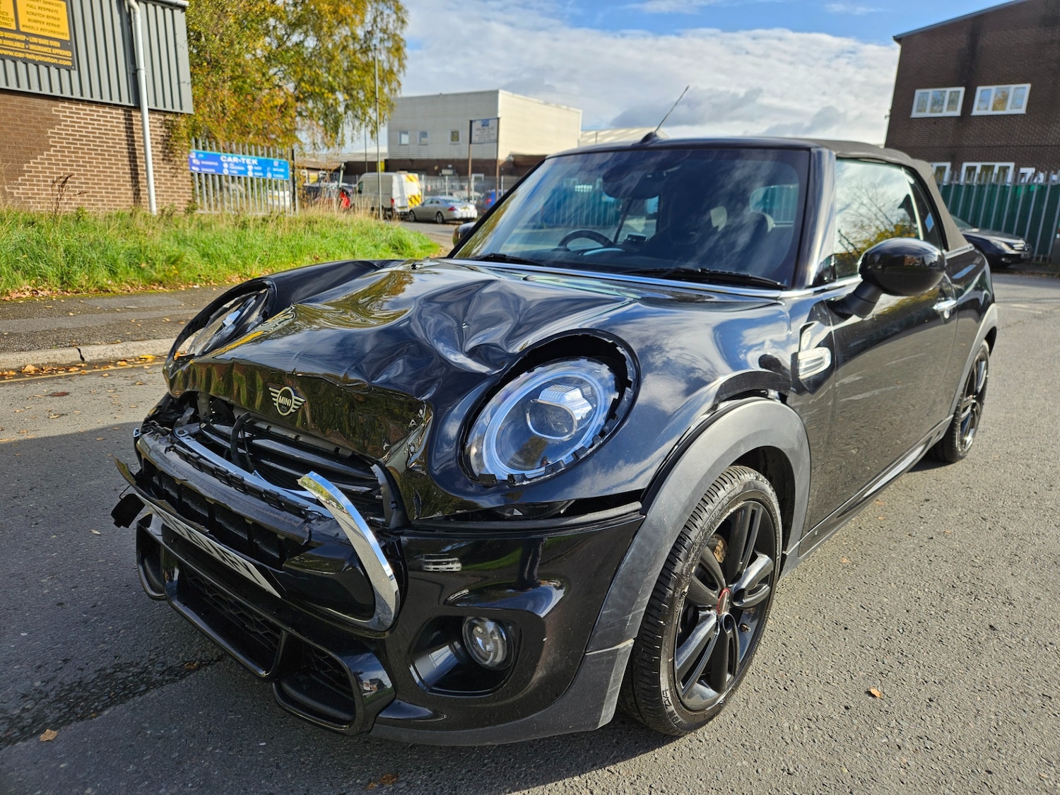 Used MINI Convertible 2020 for sale - 76353703: Photo 8