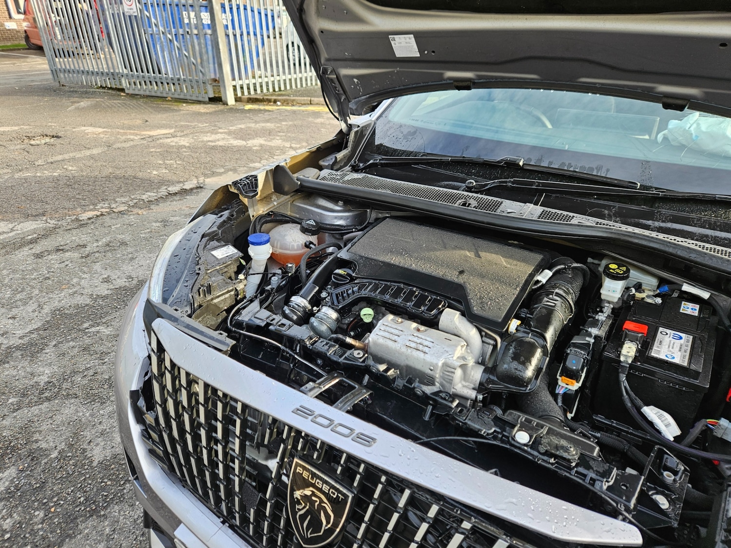 Used Peugeot 2008 2024 for sale - 76403489: Photo 16