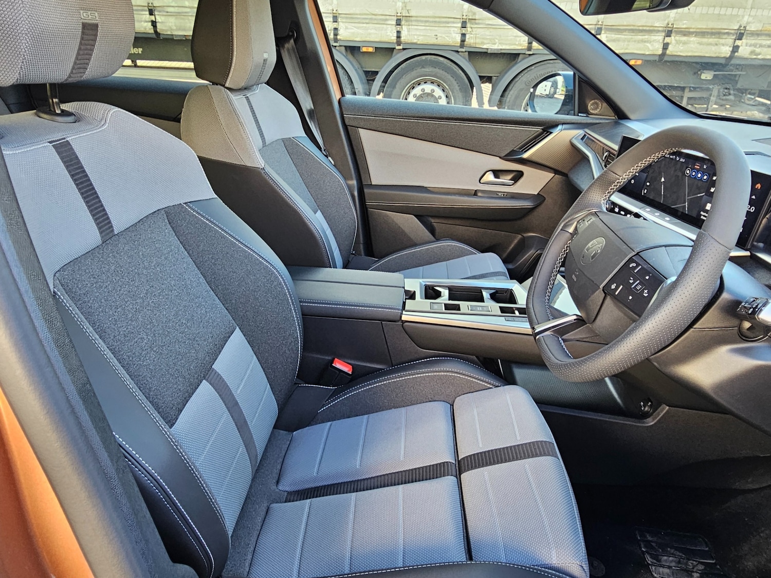 Used Vauxhall Grandland 2025 for sale - 77950739: Photo 16