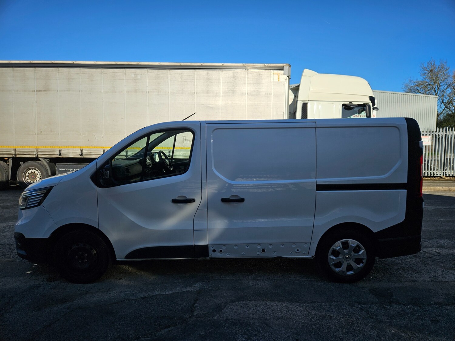 Used Renault Trafic 2023 for sale - 77950785: Photo 11