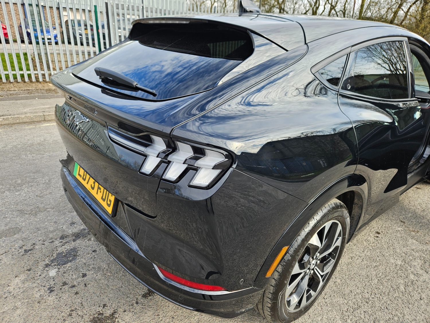 Vehicle 21