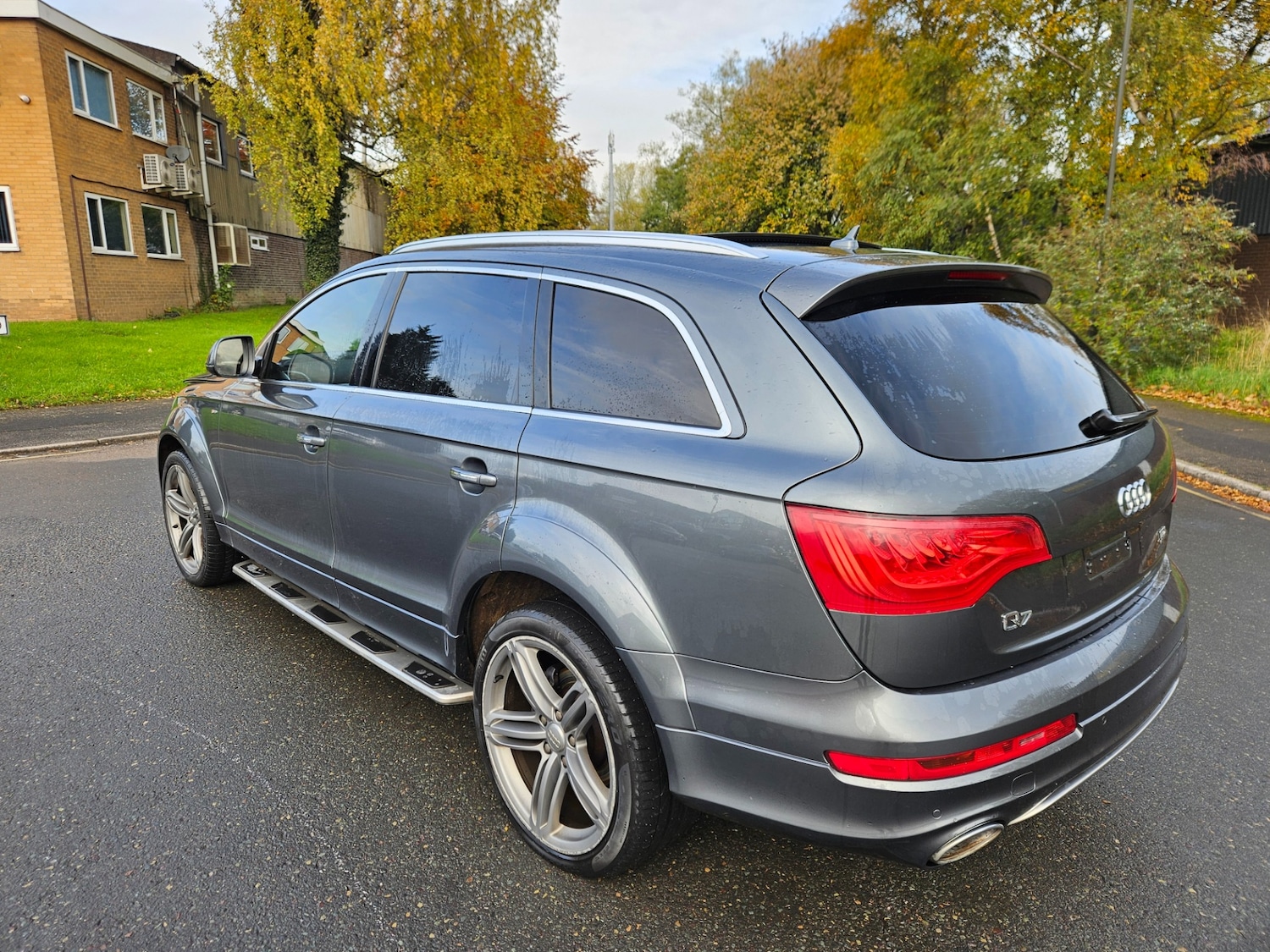 Used Audi Q7 2014 for sale - 76402755: Photo 2