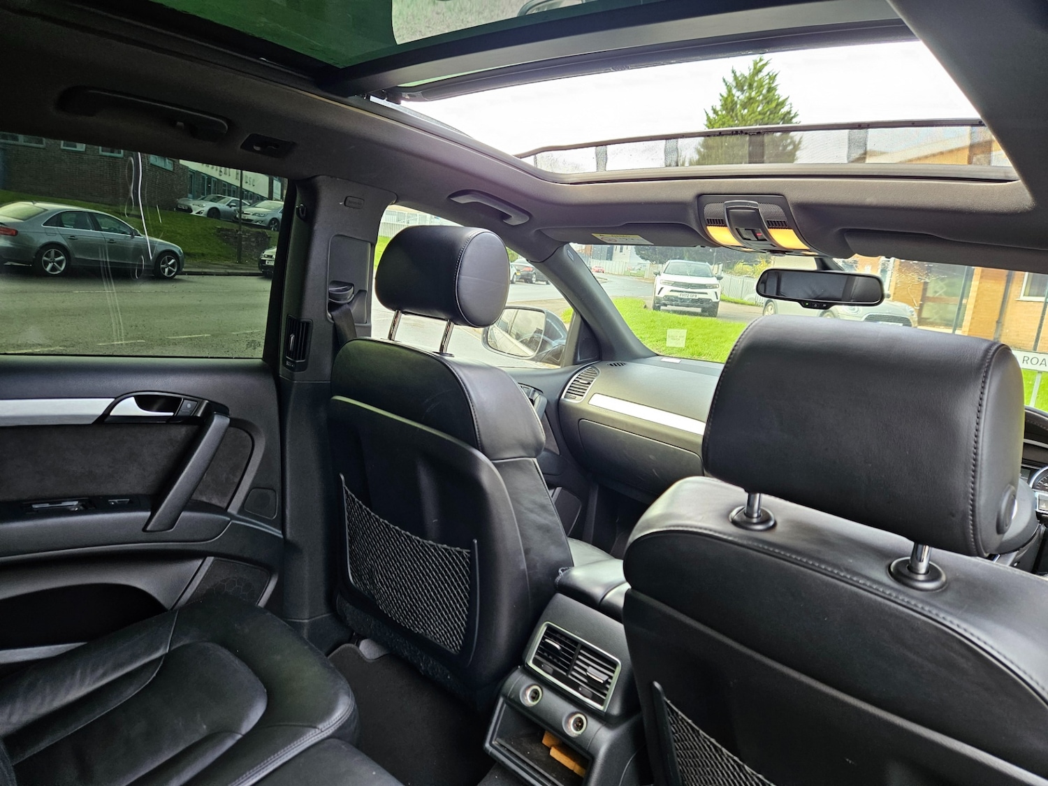 Used Audi Q7 2014 for sale - 76402755: Photo 23