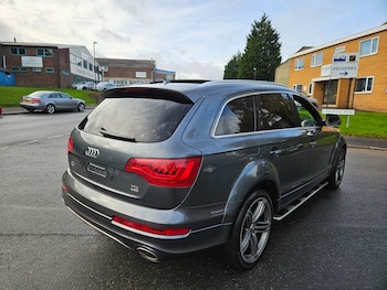 Used Audi Q7 2014 for sale - 76402755: Photo