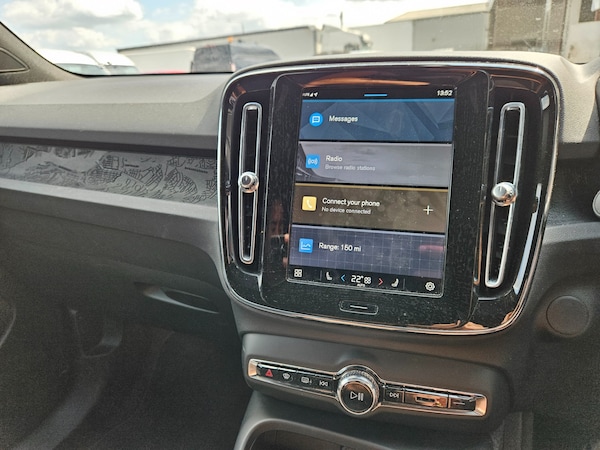 Used Volvo XC40 2024 for sale - 75594055: Photo 18