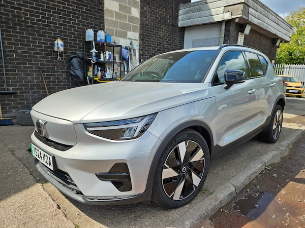 Used Volvo XC40 2024 for sale - 75594055: Photo 1