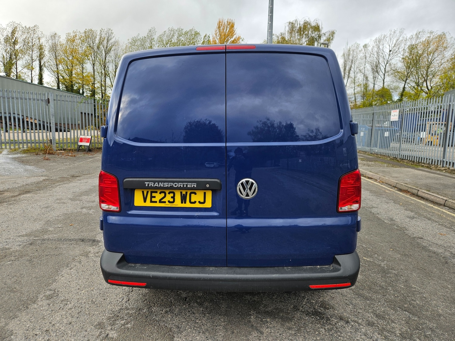 Used Volkswagen Transporter 2023 for sale - 76366312: Photo 5